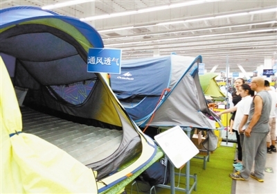 戶外運(yùn)動裝備市場持續(xù)火熱，北方網(wǎng)新聞中心報(bào)道銷售熱潮